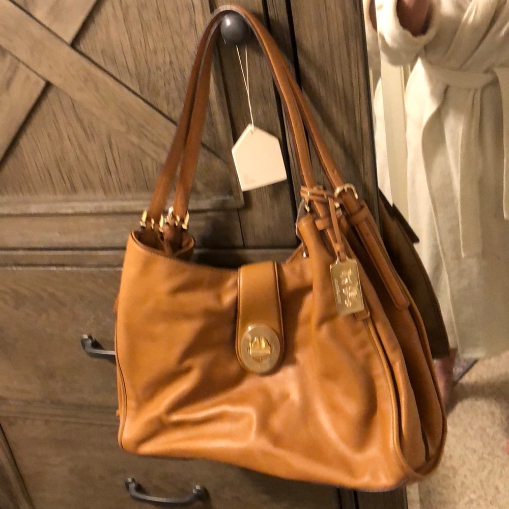 Handbag